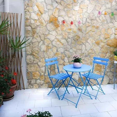 Blue Courtyard Howme Διαμέρισμα